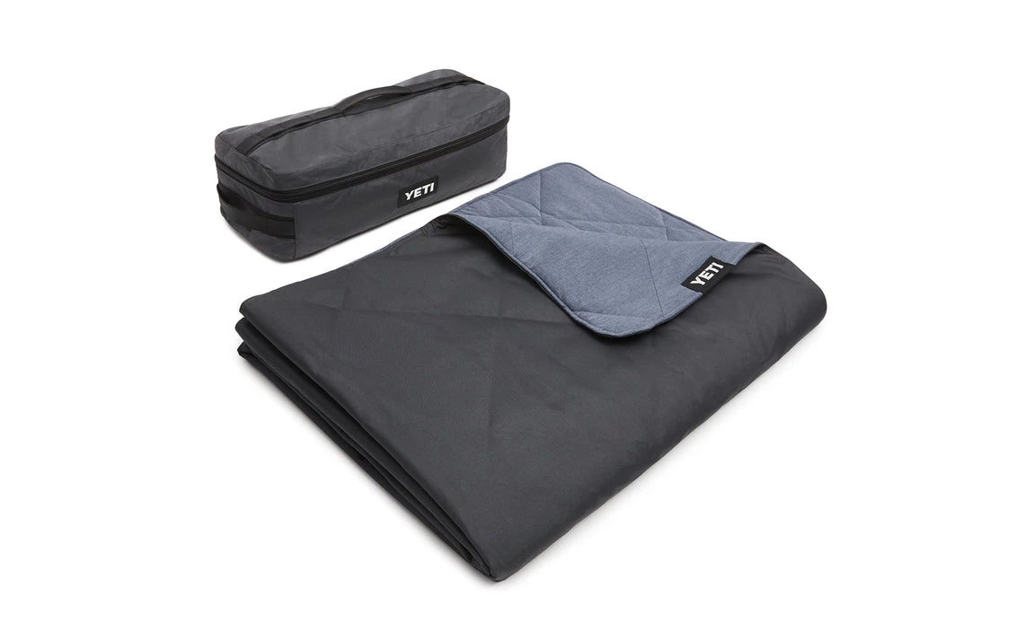 YETI Lowlands Waterproof Outdoor Blanket 2 YETI Lowlands Waterproof Outdoor Blanket - Image 2