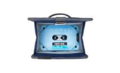 YETI Daytrip Lunch Bag -BBQ Depot 190303 Subway Daytrip Website Assets Studio Daytrip Overhead Open Ice Pack Navy 1680x1024 1