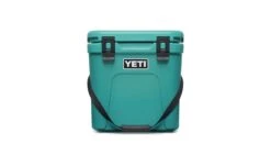 YETI Roadie 24 -BBQ Depot 200615 Roadie 24 F Handle Down Aquifer Blue 1680x1024 d4dee61c 8c0e 4164 a9be ee3f8a9dfc67