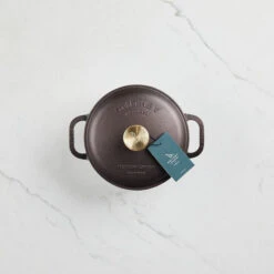 Smithey Ironware 3.5 Qt. Dutch Oven -BBQ Depot 3.5dutchdressed 720x d7b0ef5a 46cc 48a8 8ba6 b799b0c22afa