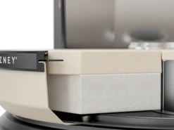 Gozney Dome Dual Fuel (Gas & Wood) Pizza Oven -BBQ Depot Gozney Dome Close Up Insulation v1601986364979