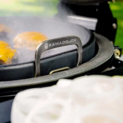 Kamado Joe Karbon Steel Griddle -BBQ Depot KJ15094522 09 Handle