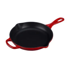 Le Creuset Signature Skillet - 9" -BBQ Depot RS2311 LS2024 2367 LPR